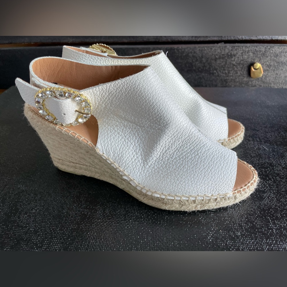 NWOB Maypol Made In Spain Nemi Leather Rhinestone Buckle Wedge Sandal Size 39